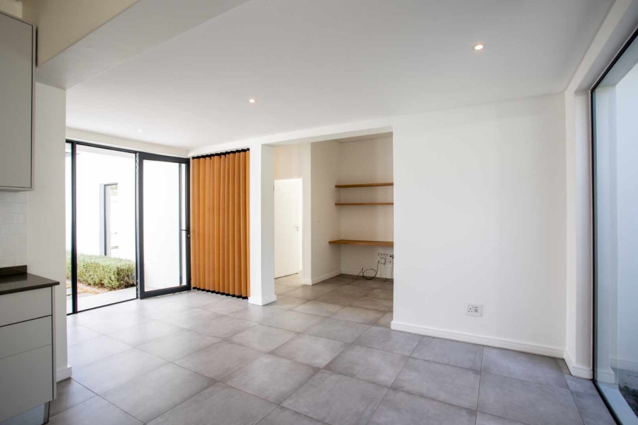 To Let 4 Bedroom Property for Rent in Val De Vie Estate Western Cape